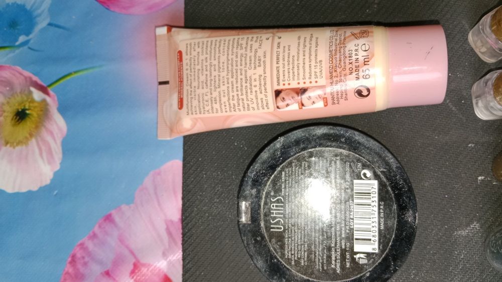 Косметика за всё на фото