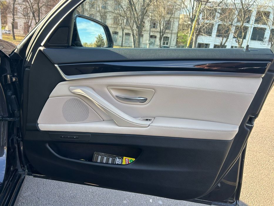 Vand BMW Seria 5 530 D F10 2014