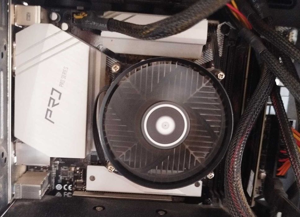 12 поточный intel Core i5 10400F 4.3 Ghz 6 ядер + 4 слота B460M PRO4