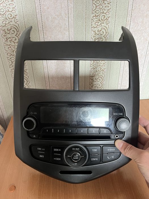 штатная магнитола шевролле авео т300