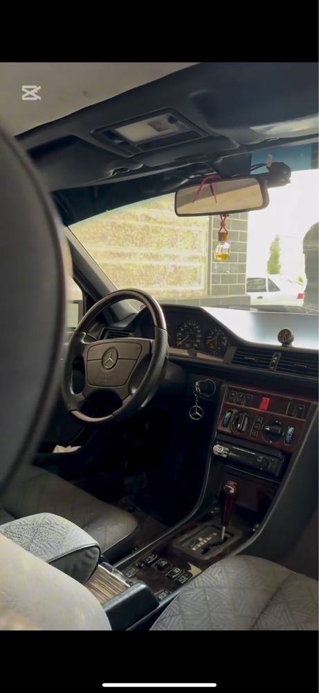 W124 Mersedes benz