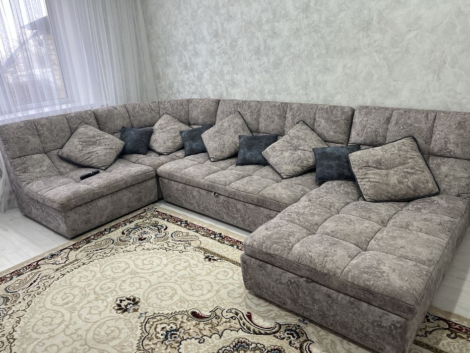 Продам диван трасформер пума