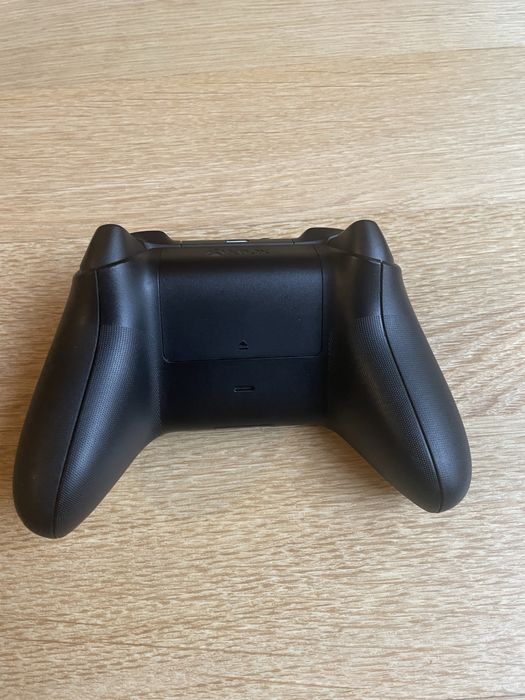 XBOX Wireless Controller оригинален
