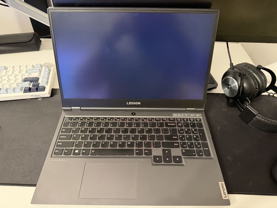 Lenovo Legion 5P 15ARH - 1660Ti - 16GB - 1TB SSD - 144Hz