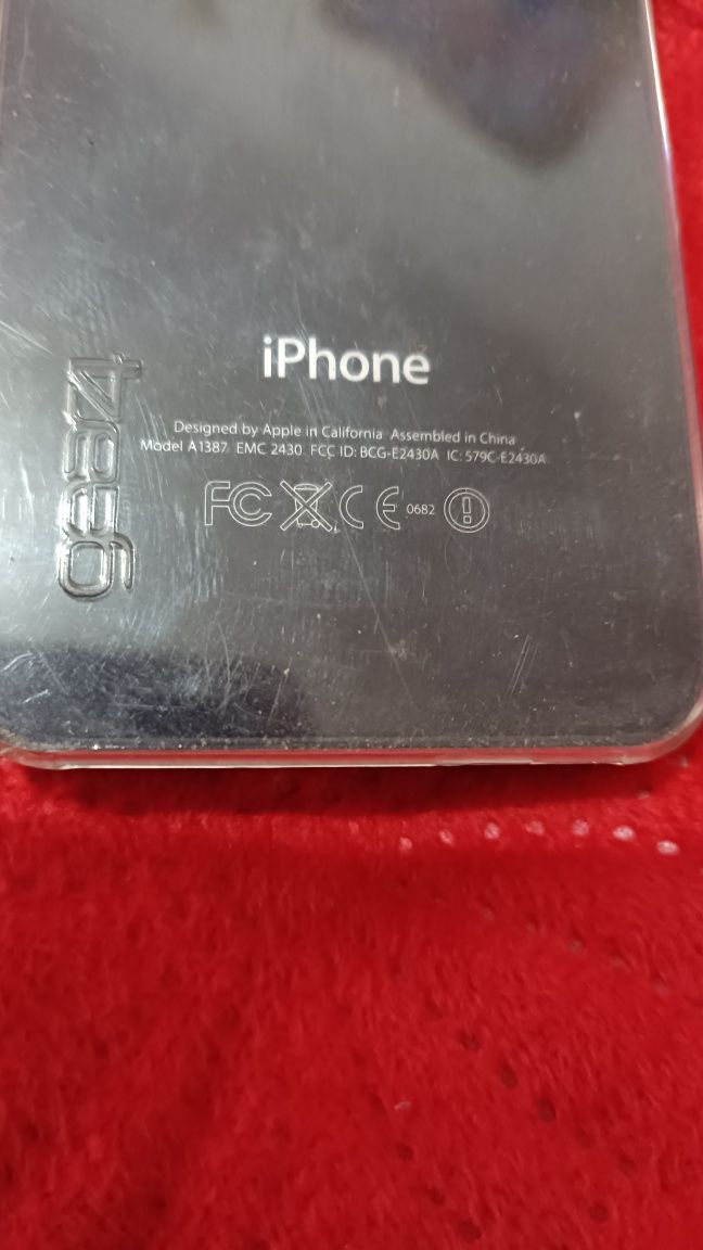 Telefon iPhone la 300lei nu schimb