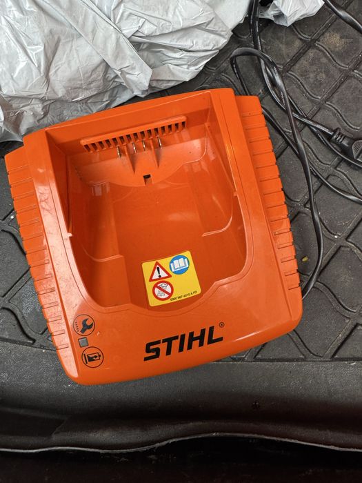 Incarcator Stihl AL 100