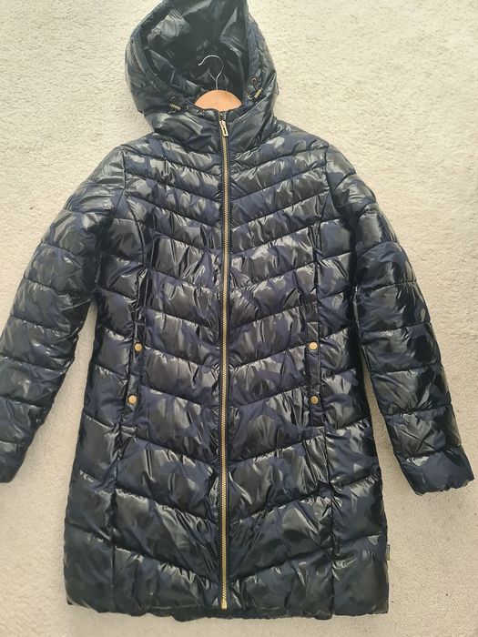 Дамско яке и обувки