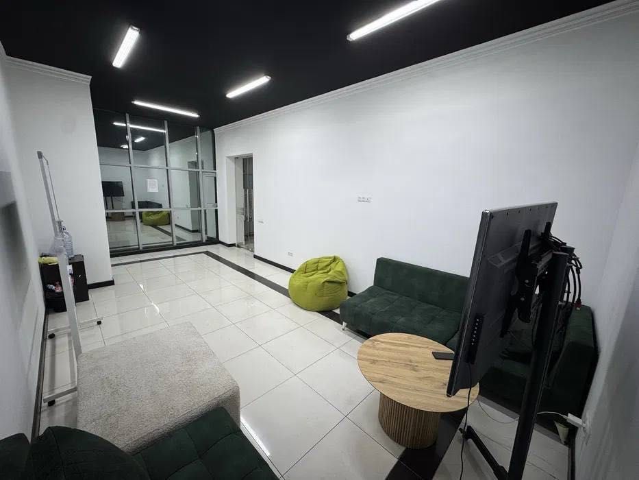 Аренда офис метро Айбек 130м2