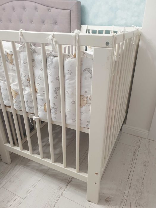 Patut din lemn pentru copii, bebelusi + saltea + husa impermeabila