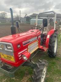 Tractor YANMAR 2202D