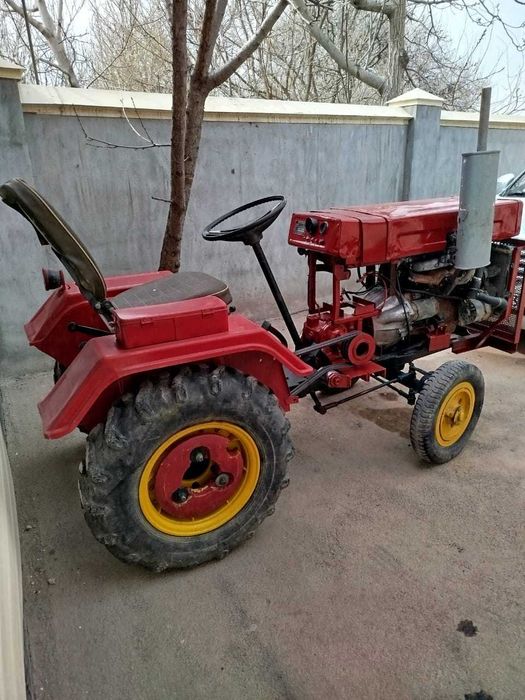 Мини трактор для сельхоза