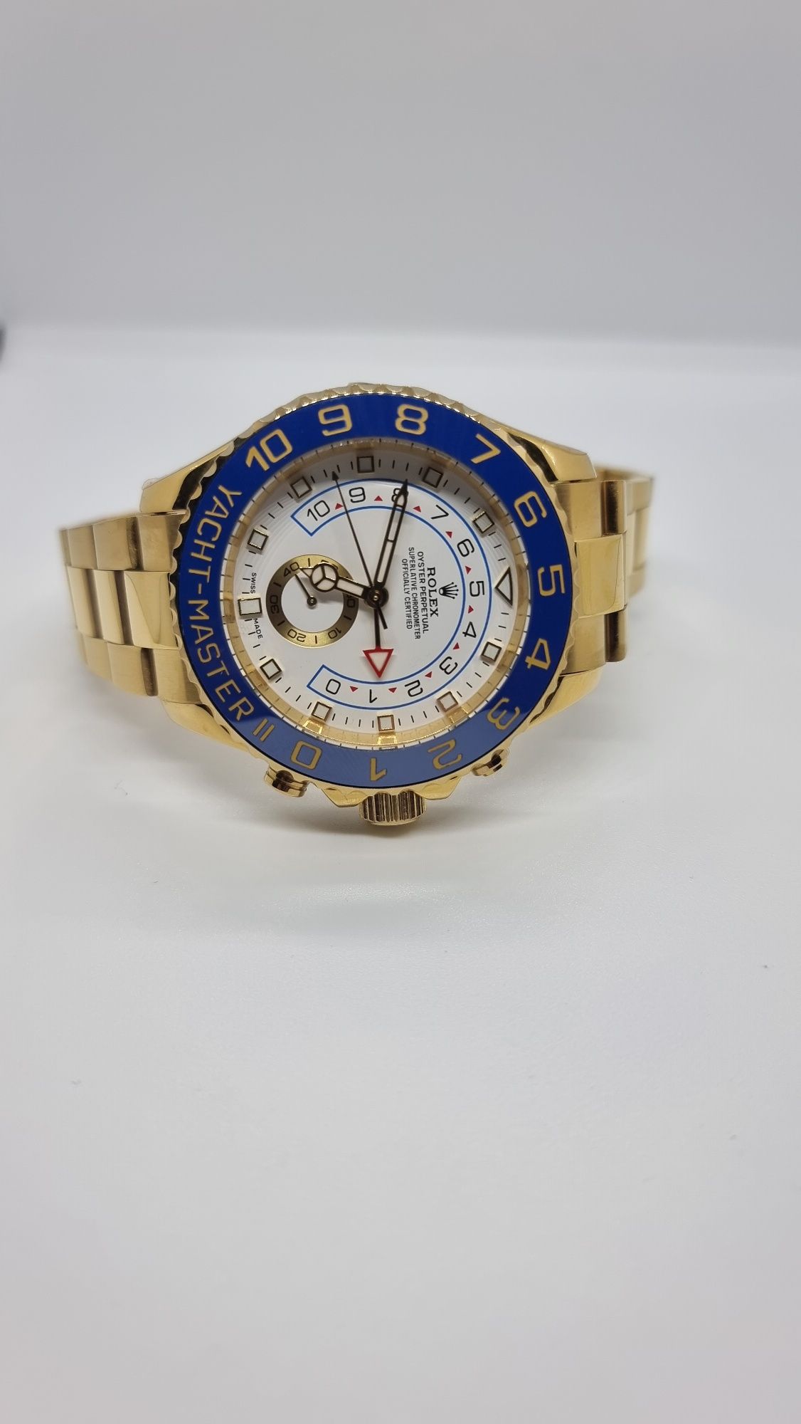 часовник Rolex Yacht-Master II 44mm Yellow Gold