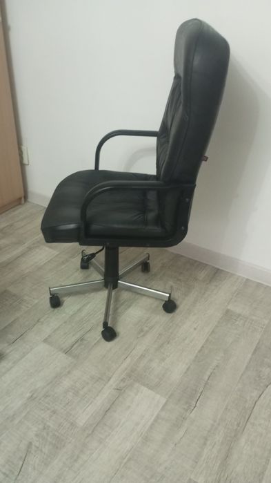 Кресло б/у.срочно