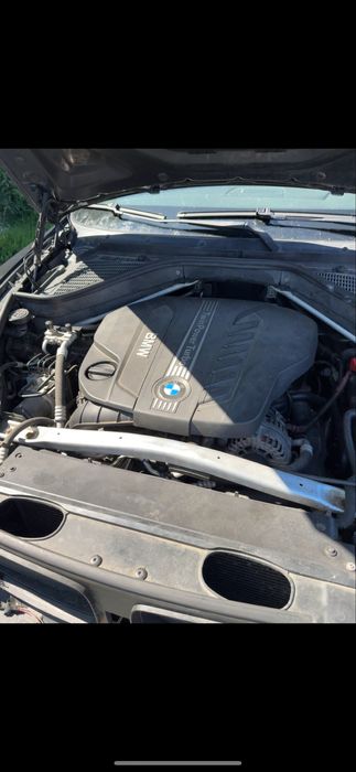 Dezmembrez bmw x6 e71 motor capota trager aripa usa far cutie plansa
