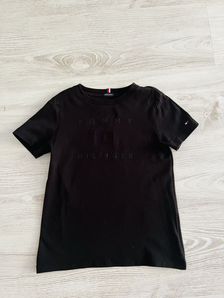 Tricou tommy hilfiger 7 ani/ 122 cm