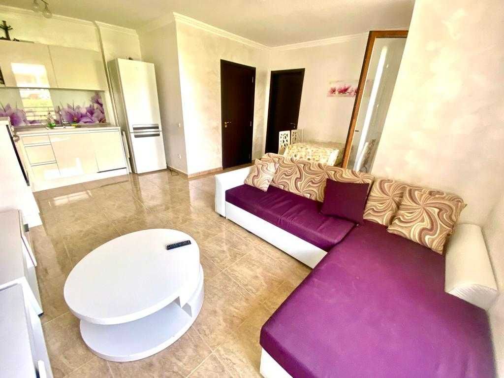 Продава се Двустаен апартамент в Свети Влас - 64 кв.м за 1375 €/кв.м - Снимка #1
