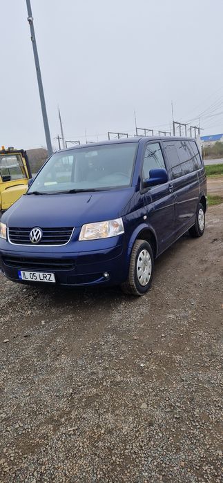 VW Transporter Caravelle