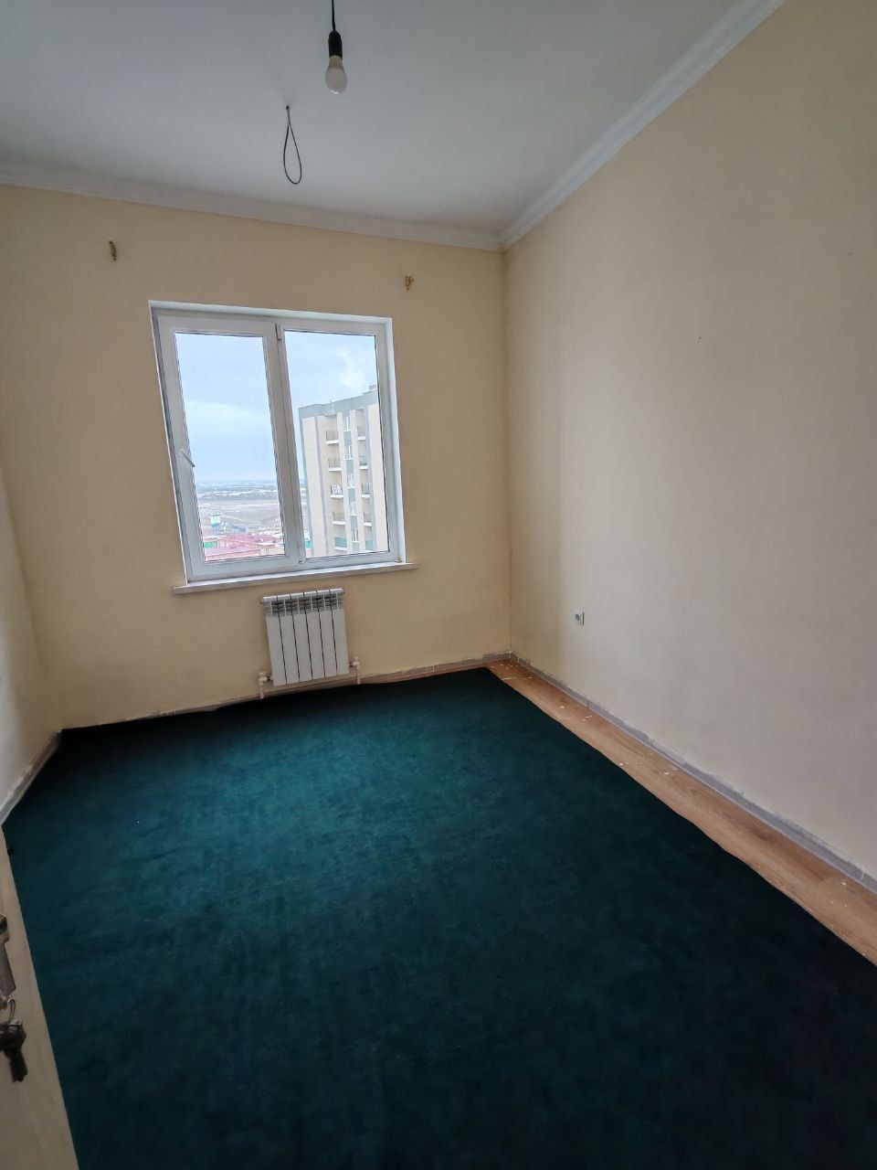 3 xonali kvartira zudlik bilan sotiladi