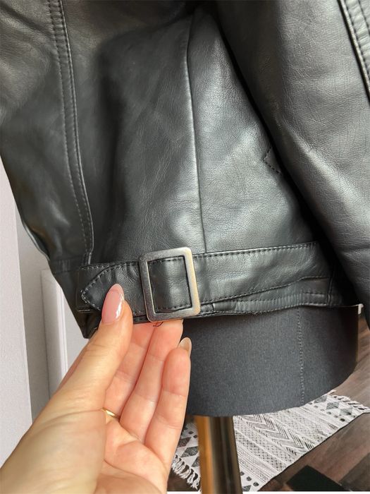 Geaca jacheta piele neagra imblanita complet