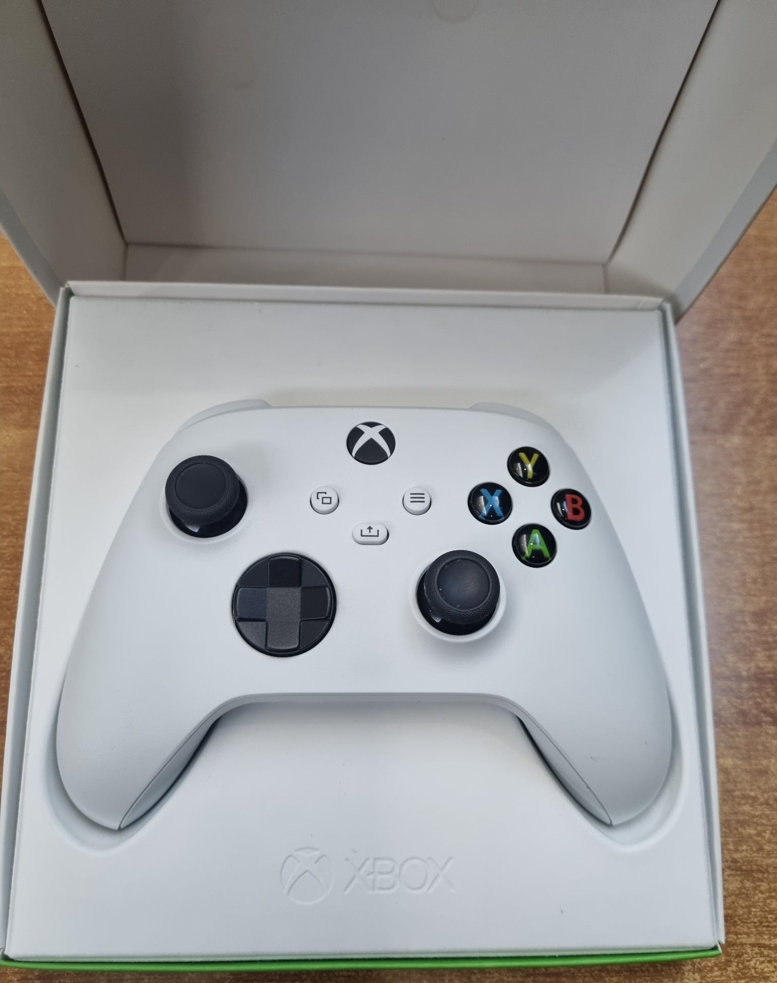 Controller Wireless Microsoft Xbox Series X/S Robot White, nou.