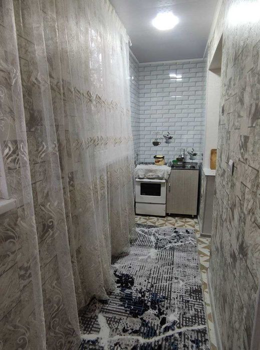 Юнусобод 18 кварталда 3 хонали квартира ижарага берилади.