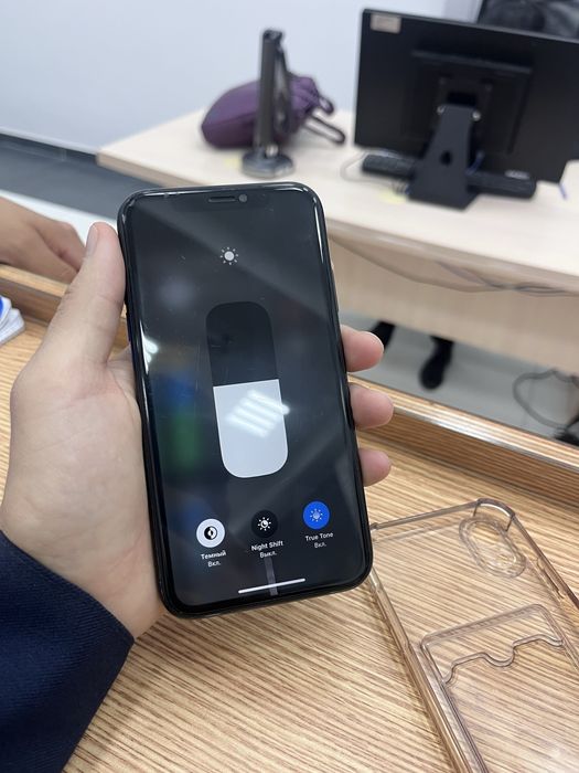iPhone Xr, в идеальном состоянии