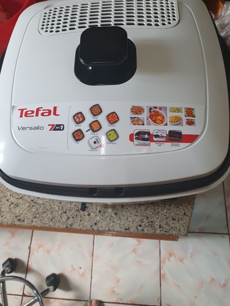 Friteuza Tefal Versalio Delux