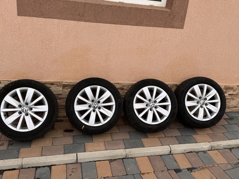 Jante + cauciucuri iarna 205 /55 R16/Volkswagen/Skoda/audi a4 /Seat