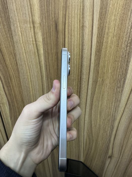 iphone 15 pro max wite 256 gb 87%