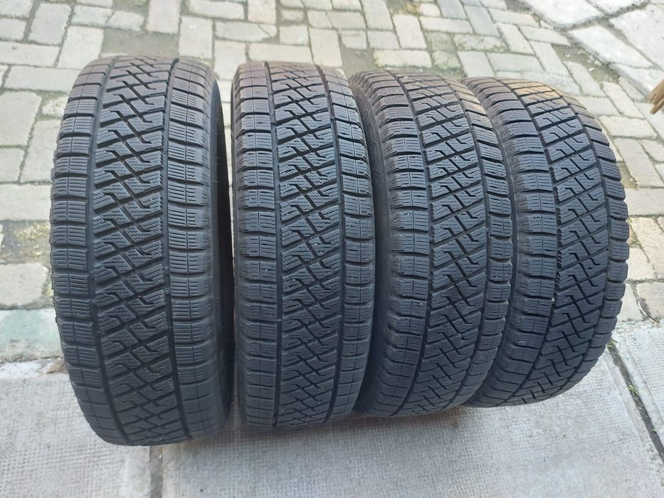 Set 4buc 215/70 R15C 109/107R 8PR Lassa Wintus 2 M+S iarnă