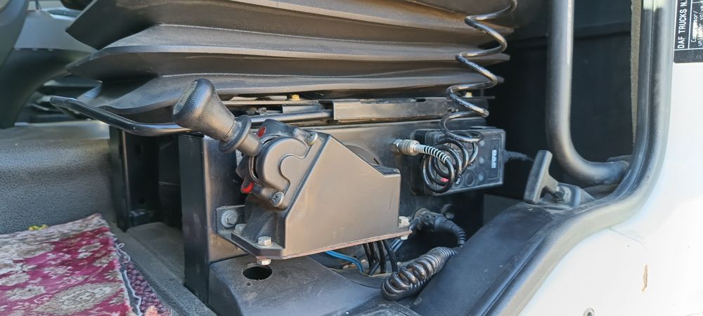 DAF XF105 460 + Semiremorca MEGA LIGHT