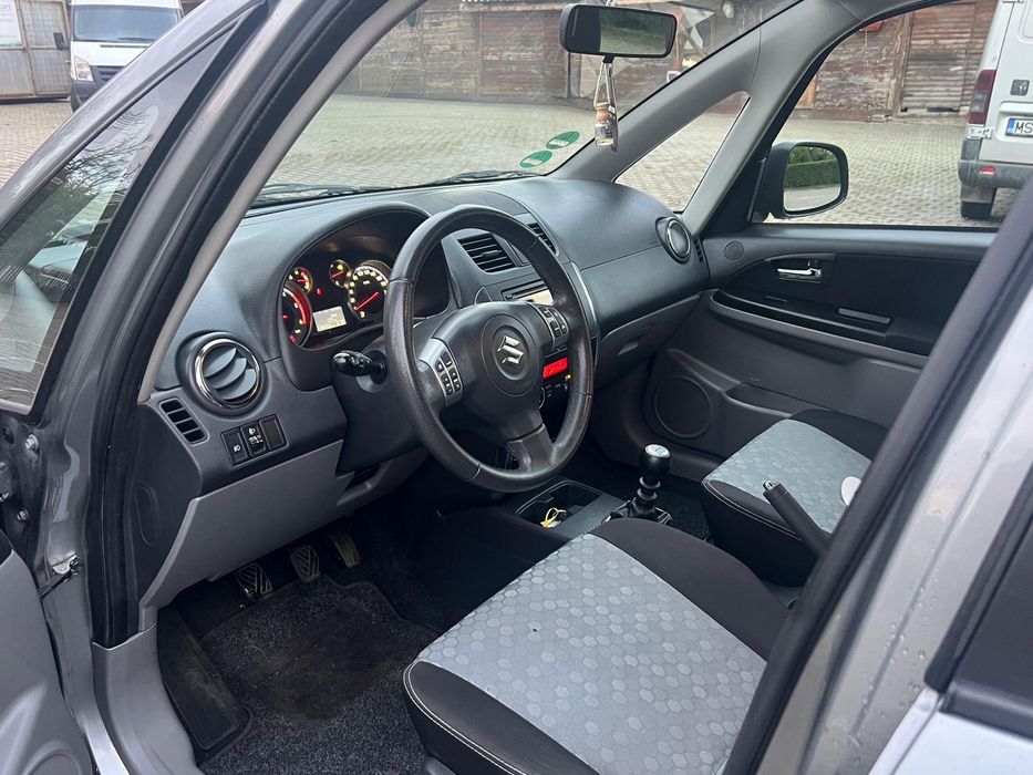 Suzuki SX-4 Style 4x4