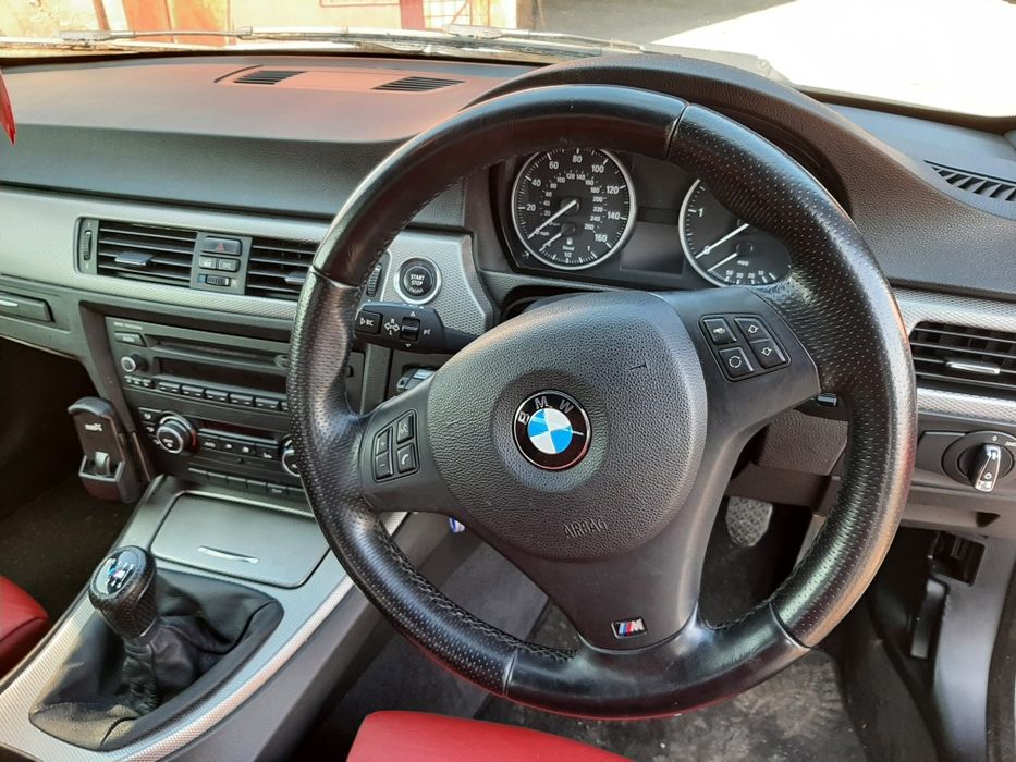 Volan m pachet bmw e90,e91,e92,e93