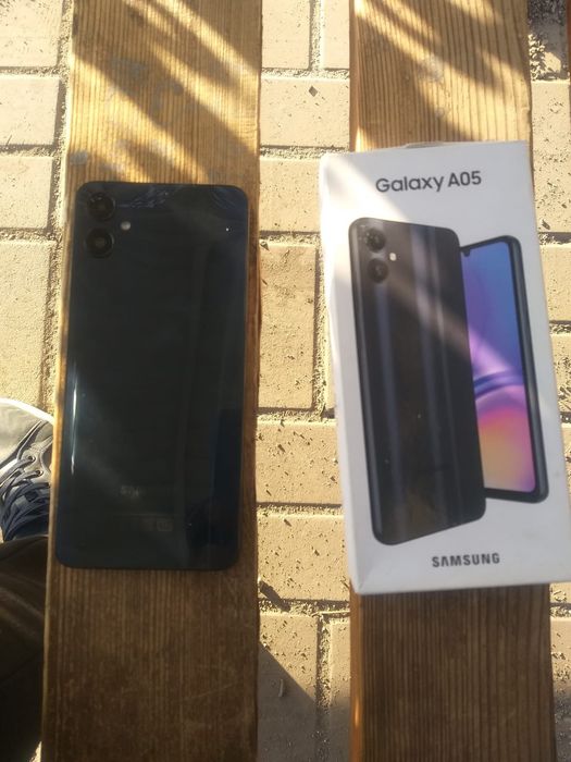 Samsung a05   64