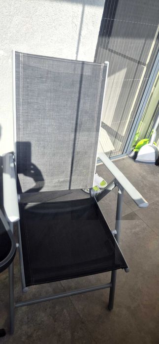 Masa pliabila + 2 scaune