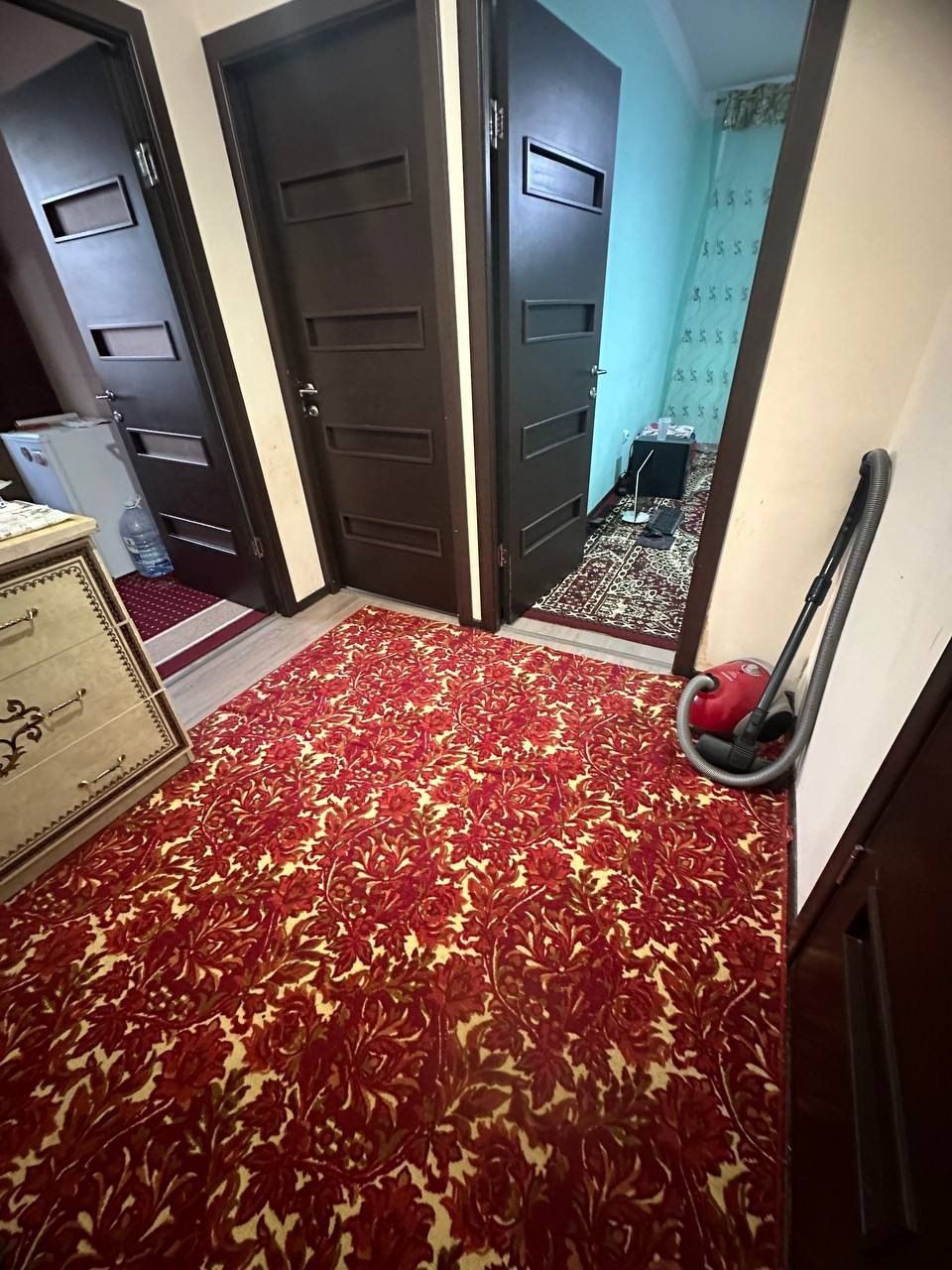 Уй сотилади продаётся квартира