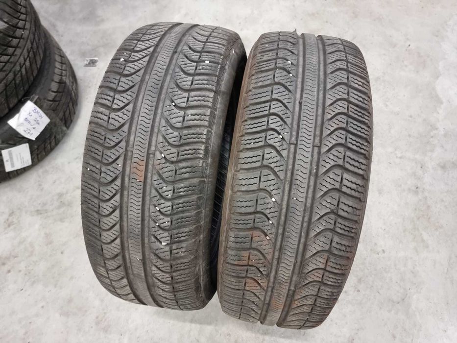 2 Anvelope MIXTE(vara-iarna) 205.55.16 'Pirelli' ; stare buna