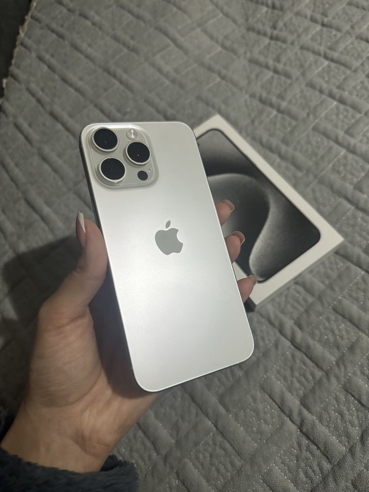 iPhone 15 pro max 256gb