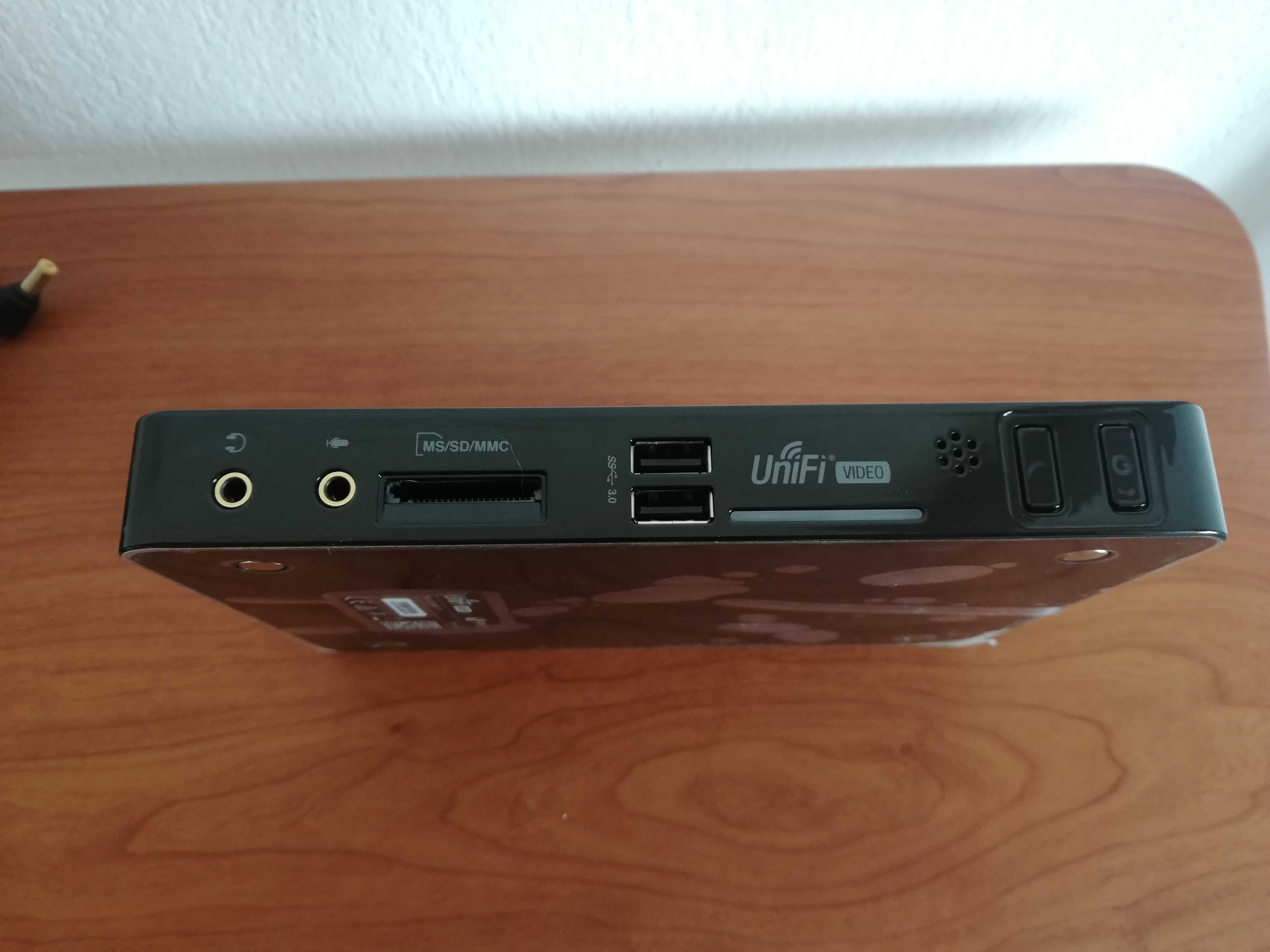 Ubiquiti UNIFI UVC-NVR 2TB hdd