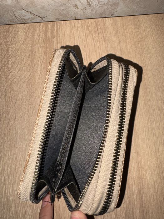 Портмоне на guess