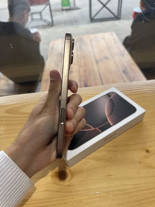 16 pro max desert ideal