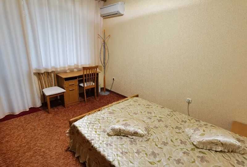 Дава се под наем Тристаен апартамент в Бургас, Възраждане - 90 кв.м за 300 € - Снимка #12