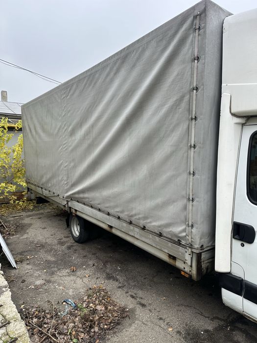 Bena Iveco daily prelata 6,20m