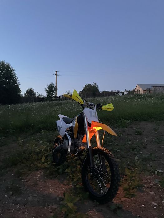 Cross 125cc 4T Nou Nout!