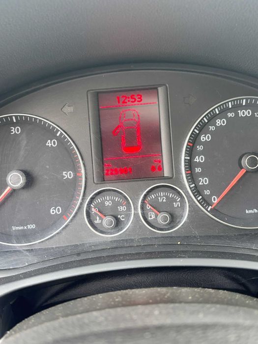 Golf 5 combi an 2007 2.0 tdi - 140 cai