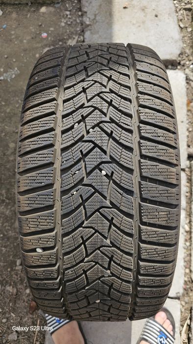 De vanzare anvelope de iarna 255/40/R19