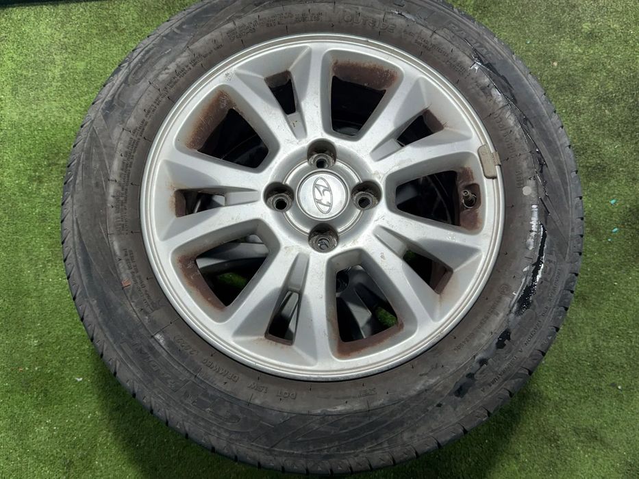 JANTE HYUNDAI R15 / 4x100 / i20 15 / 185/65 R15 / DOT-E / MWB0 4522 / 6.0J * 15 - A TYPE + CAUCIUCURI (X3)