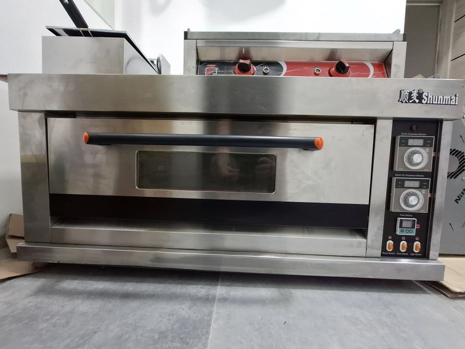 Электрическая печь для пицци