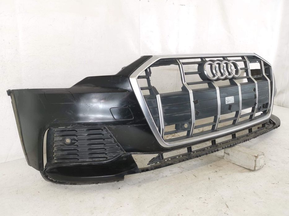 Bara Fata Cu Grila Centrala Avariata Audi A6 Sedan [C8 4K] 2018 2019 2