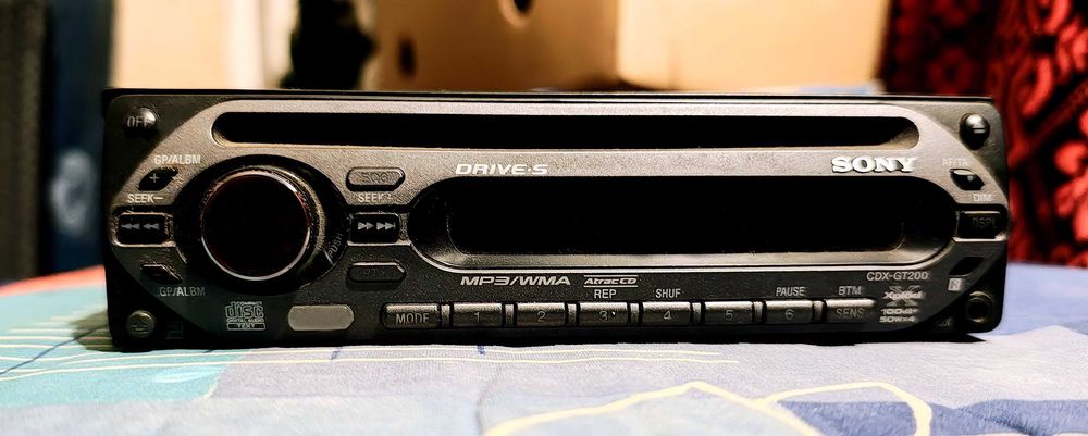 Radio CD Auto SONY CDX-GT200